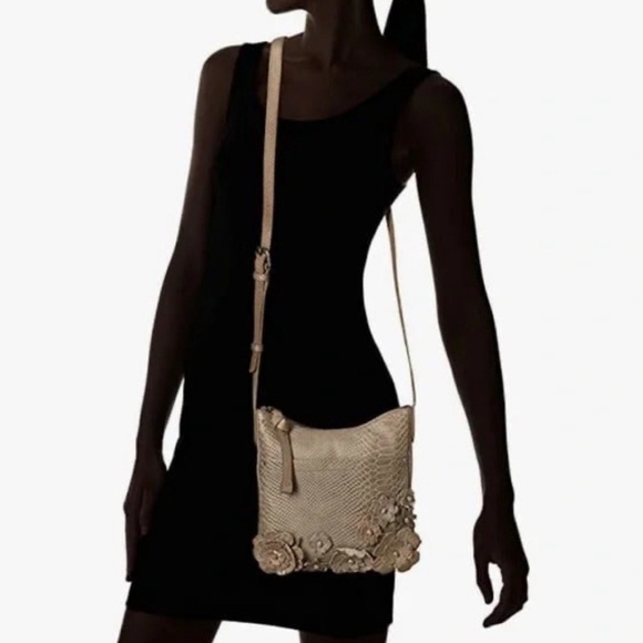 Frye crossbody Melissa Floral Swing Pack - Picture 4 of 6